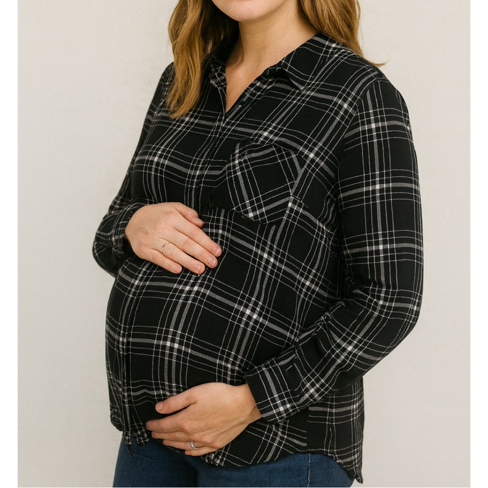 * Isabel Maternity Black White Plaid Button-Up Long Sleeve Top Women’s Large